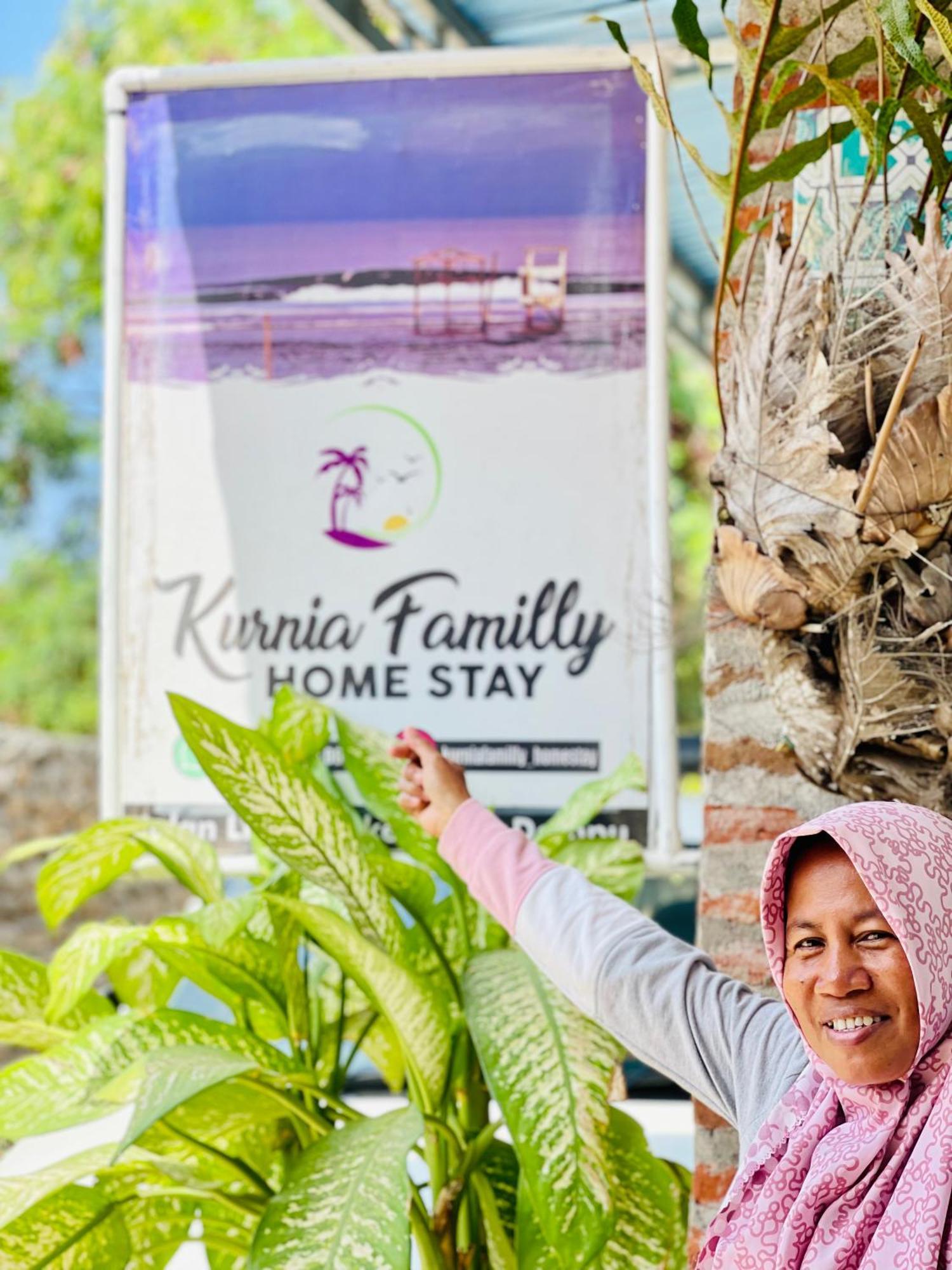 Huu Kurnia Family Homestay & Restaurant! מראה חיצוני תמונה